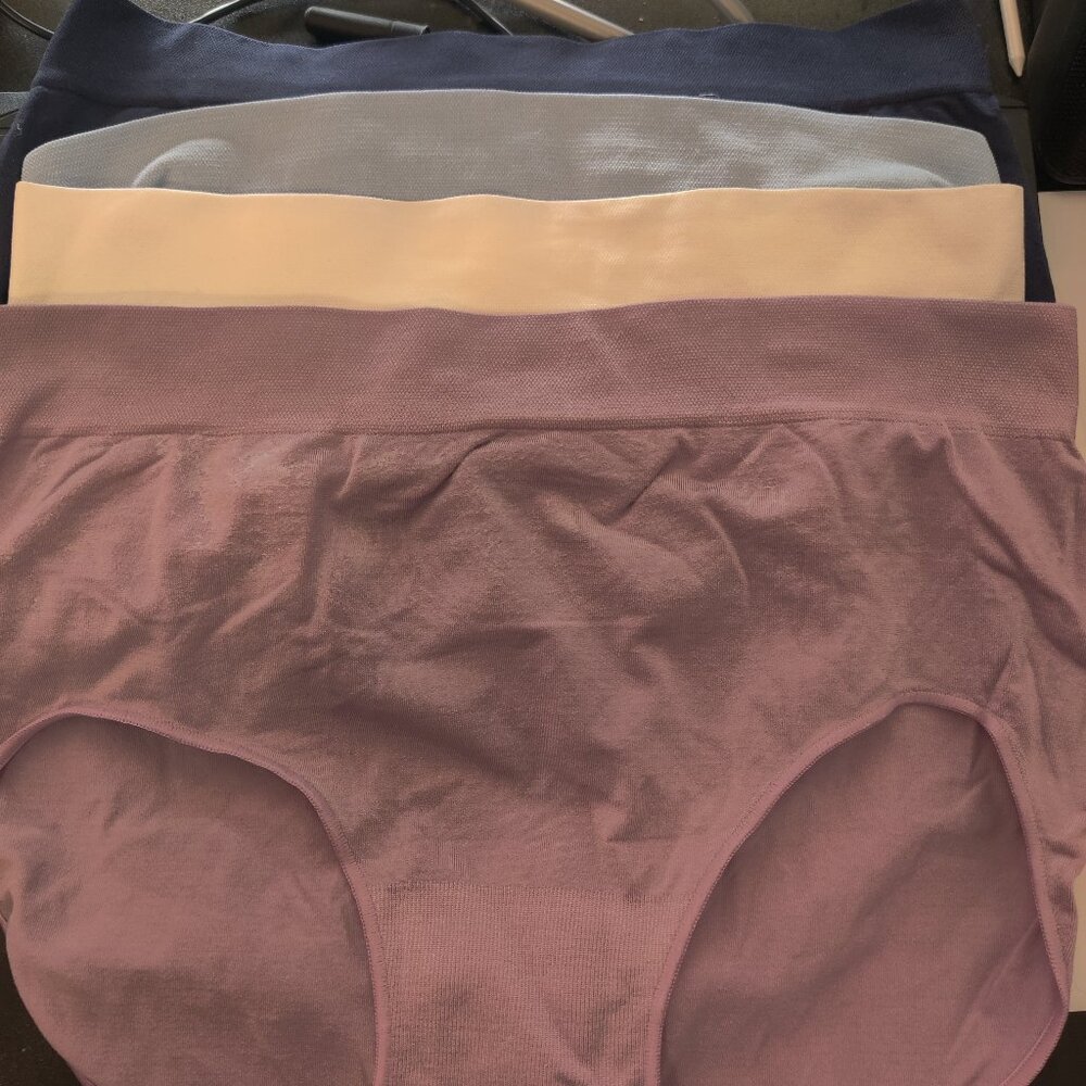 OPEN BOX Carole Hochman Women Seamless Brief 4Pc Panties Colors Sz S $70 4C632